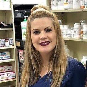 Meet your Posher, Linette